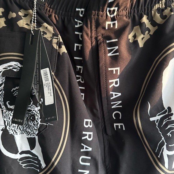 AMIRI Black Zig Zag Made in France Shorts - Picture 4 of 9